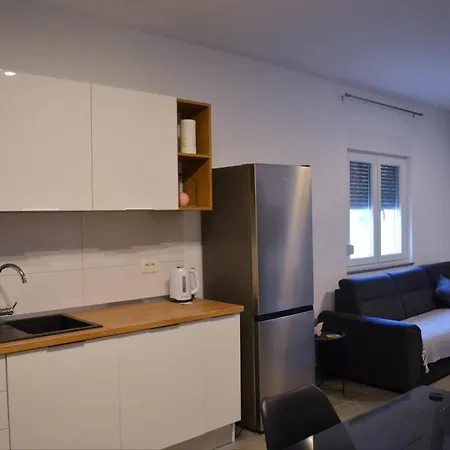 Carmen Apartment Sukosan